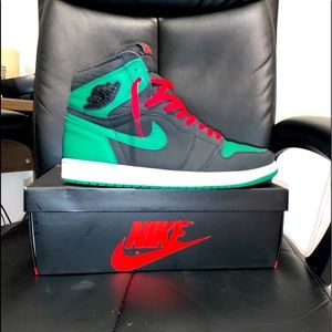 Air Jordan 1 Retro High OG ‘Pine Green 2.0’